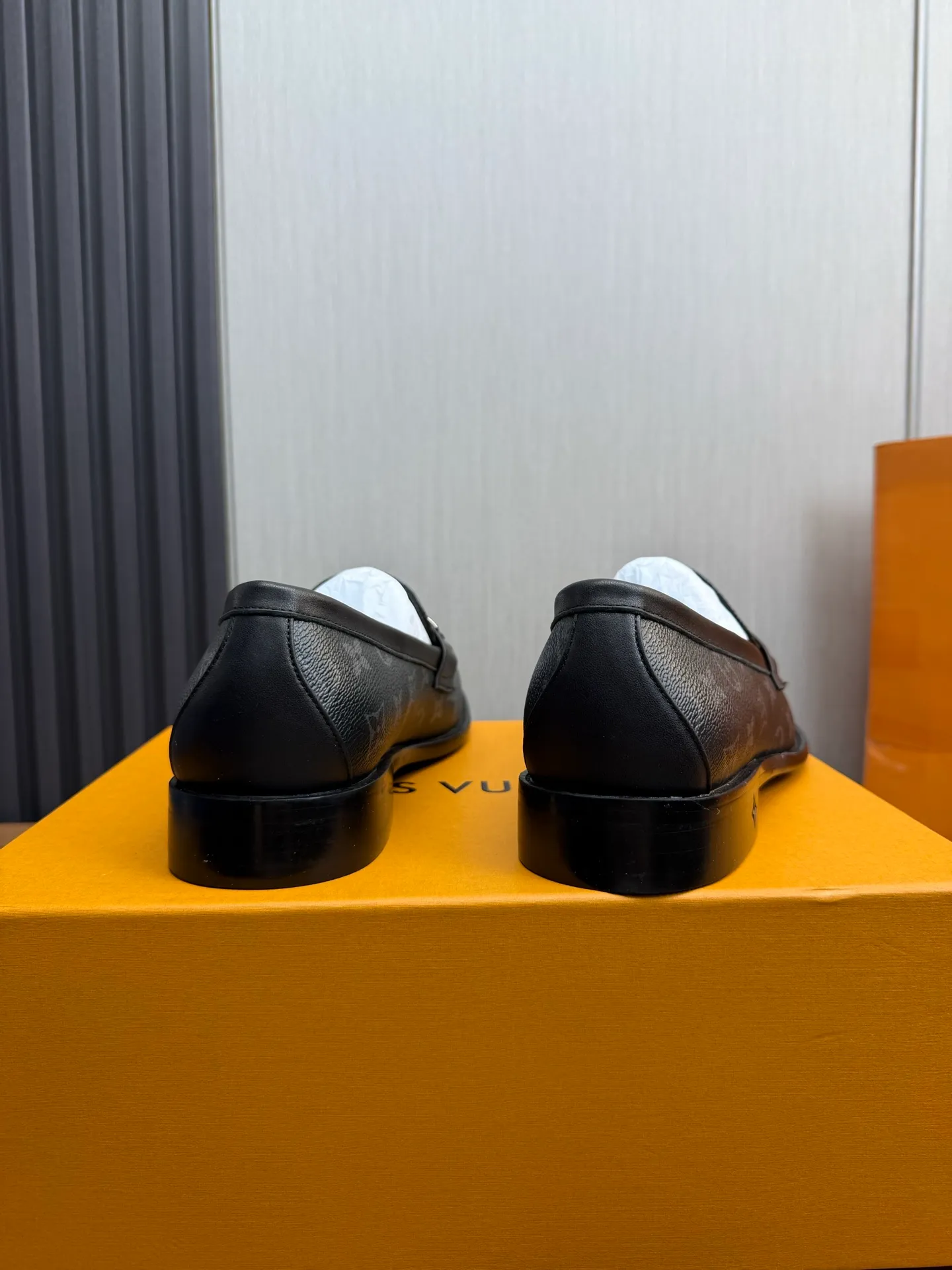 Factory 660💰 LV. Men's business casual leather shoes, all made of imported original brand leather, just to create a more comfortable wearing experience, original non-slip and wear-resistant outsole ✔️16-45 (38.45 non-returnable)